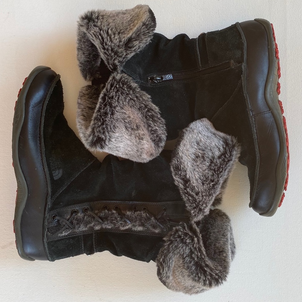 The North Face Black Suede Boot with Zip/Faux Fur